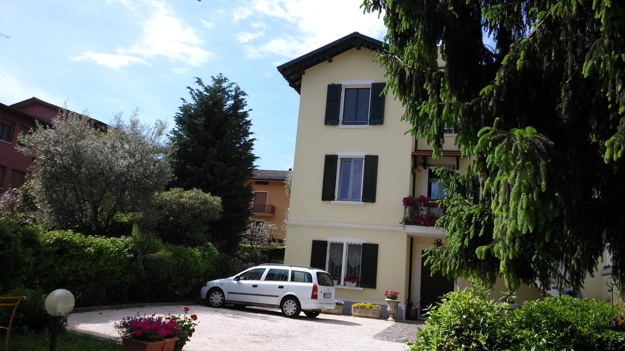 Appartamento Villa Margherita ديسينسانو ديل غاردا المظهر الخارجي الصورة